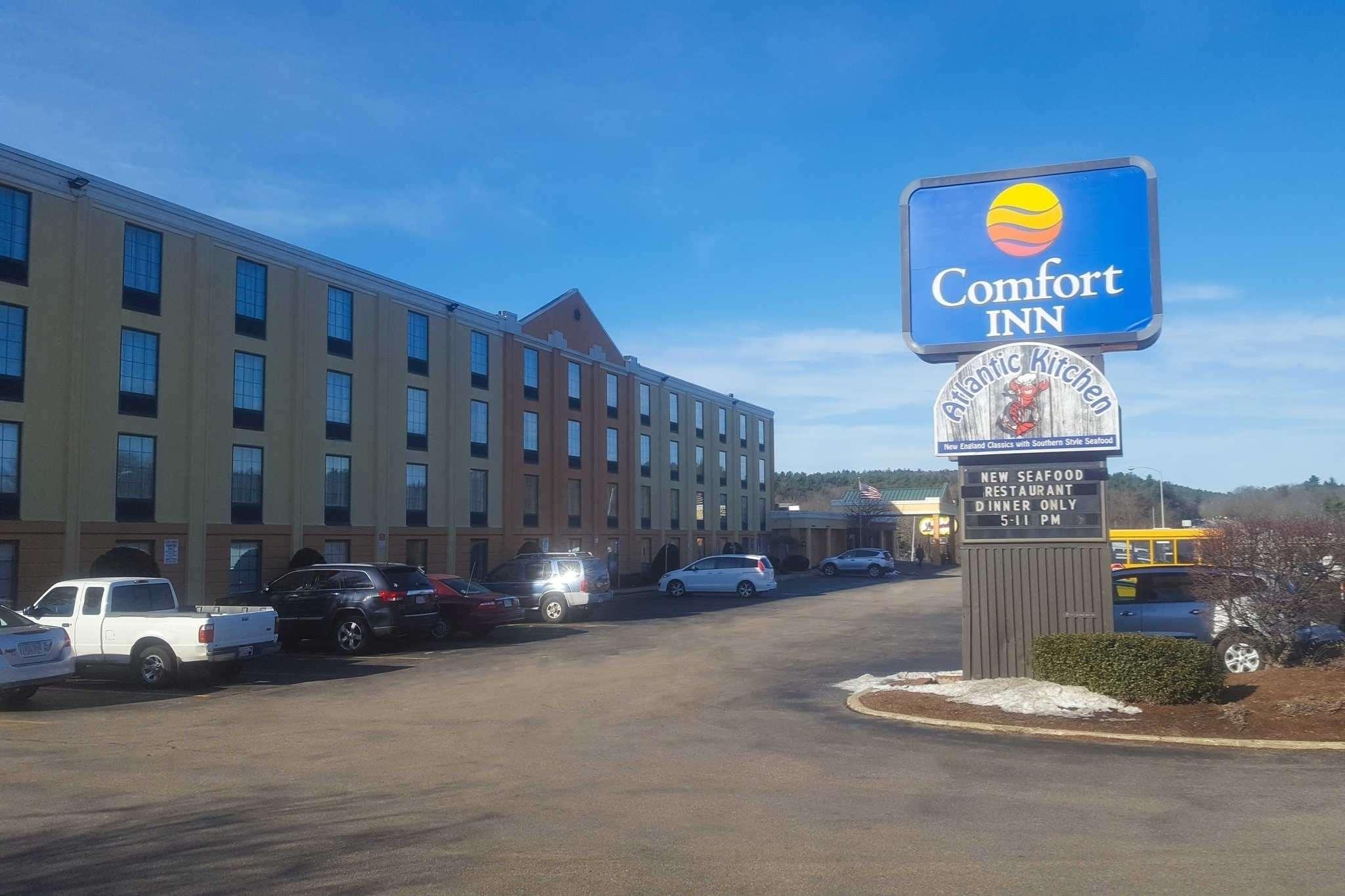 Comfort Inn Randolph-Boston Bagian luar foto