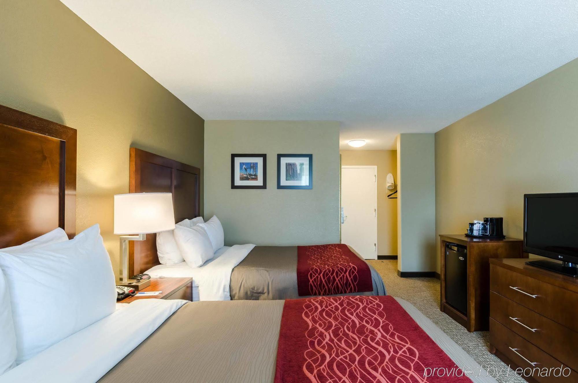 Comfort Inn Randolph-Boston Bagian luar foto